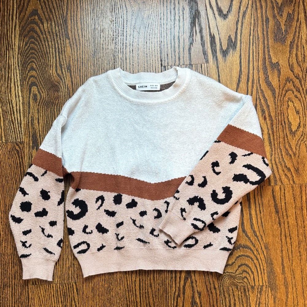 SHEIN girls Colorblock Leopard Print Crewneck Sweater - Cream & Blush